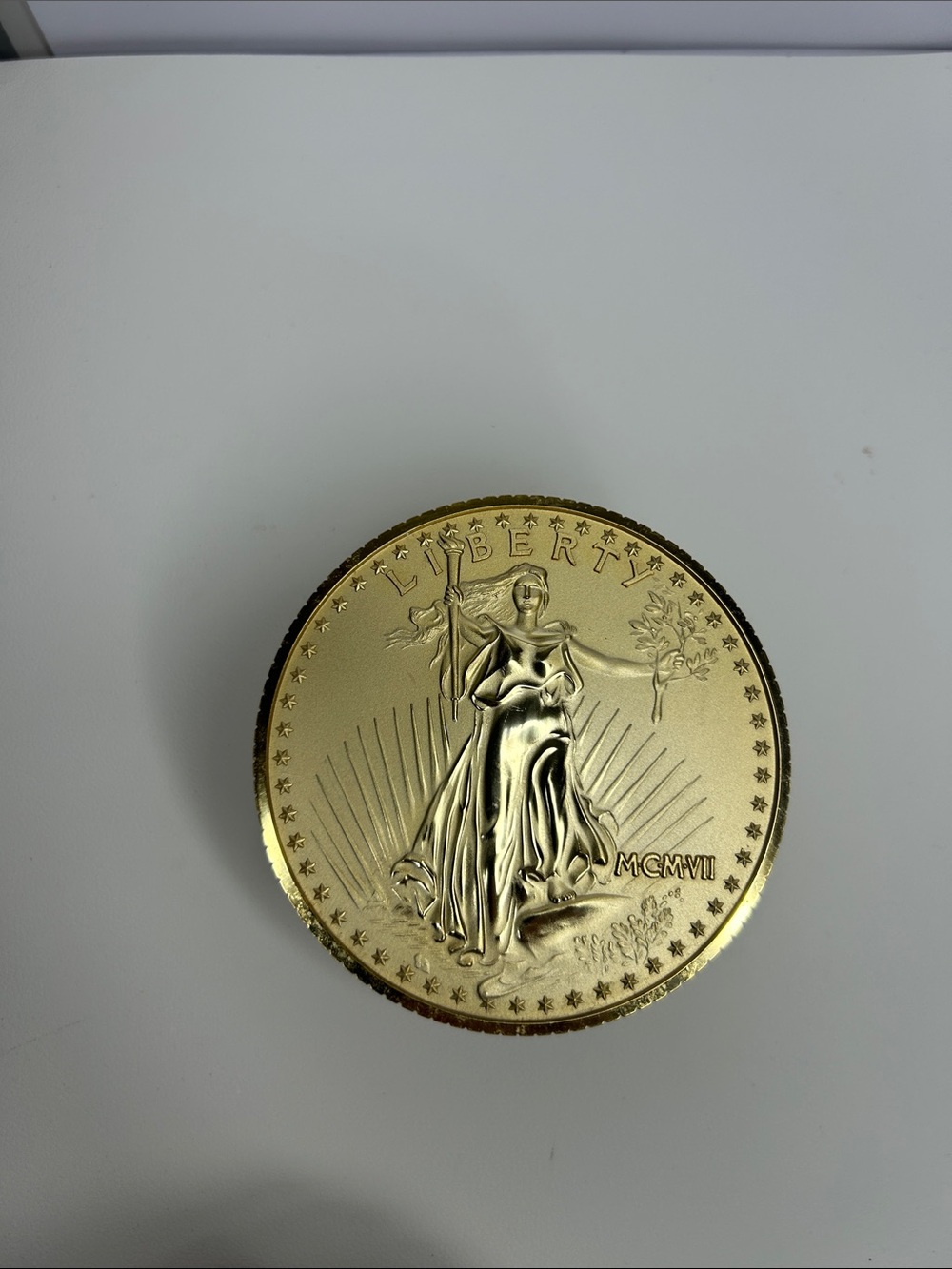 Vintage Bulova B0675 Liberty Gold Coin Quartz Alarm Clock – Tested & Working